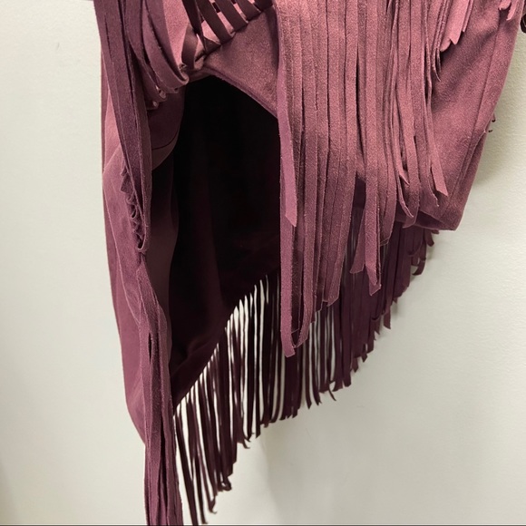 Express Faux Suede Asymmetrical Fringe Mini Skirt - Picture 4 of 7
